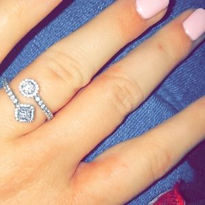 Beautiful pandora ring!